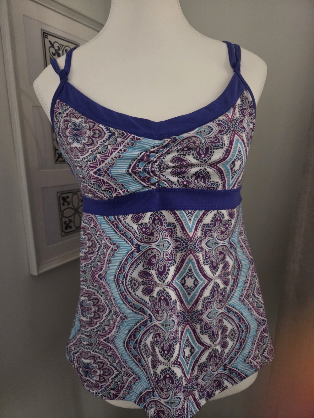 Y2K Ruched Bust Camisole Tank - Built In Bra - Purple Trim - Paisley Print